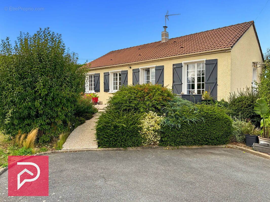 Maison à BEAUMESNIL