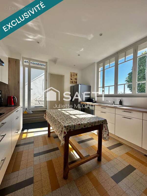 Photo 3 - Maison à SAINT-EMILION