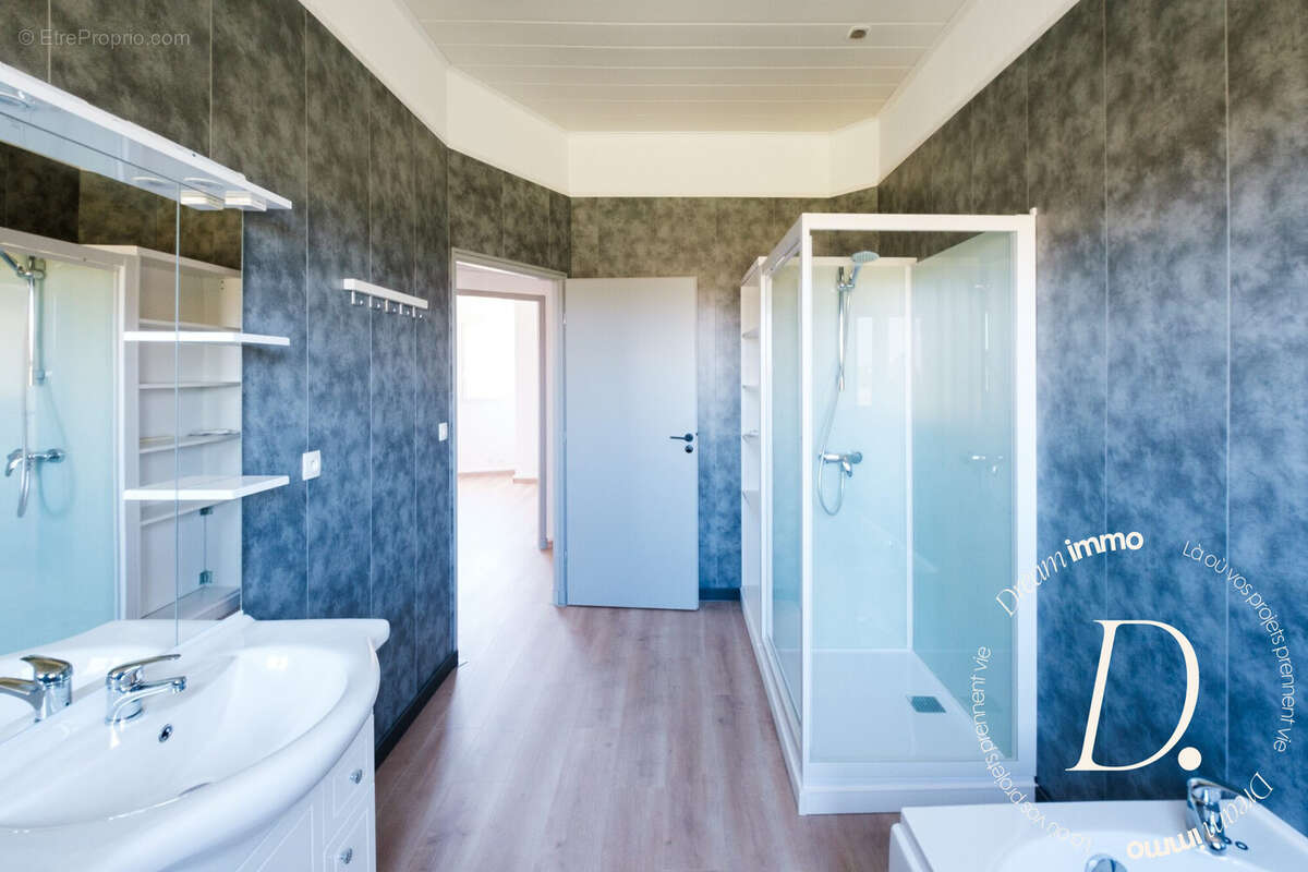 Appartement à HYERES