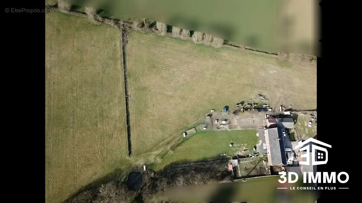 Maison à AVESNES-SUR-HELPE