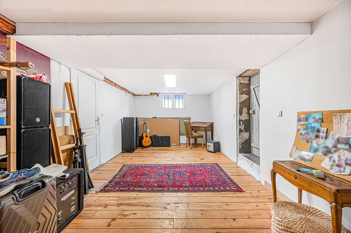 Maison à NANTERRE