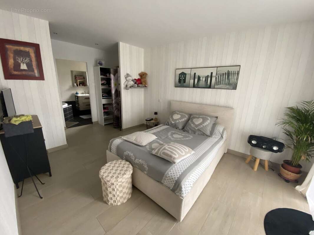 Maison à BRANDERION