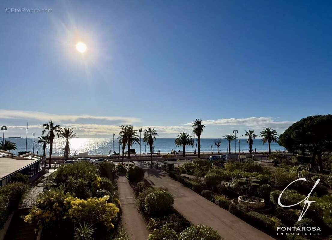 Appartement à FREJUS