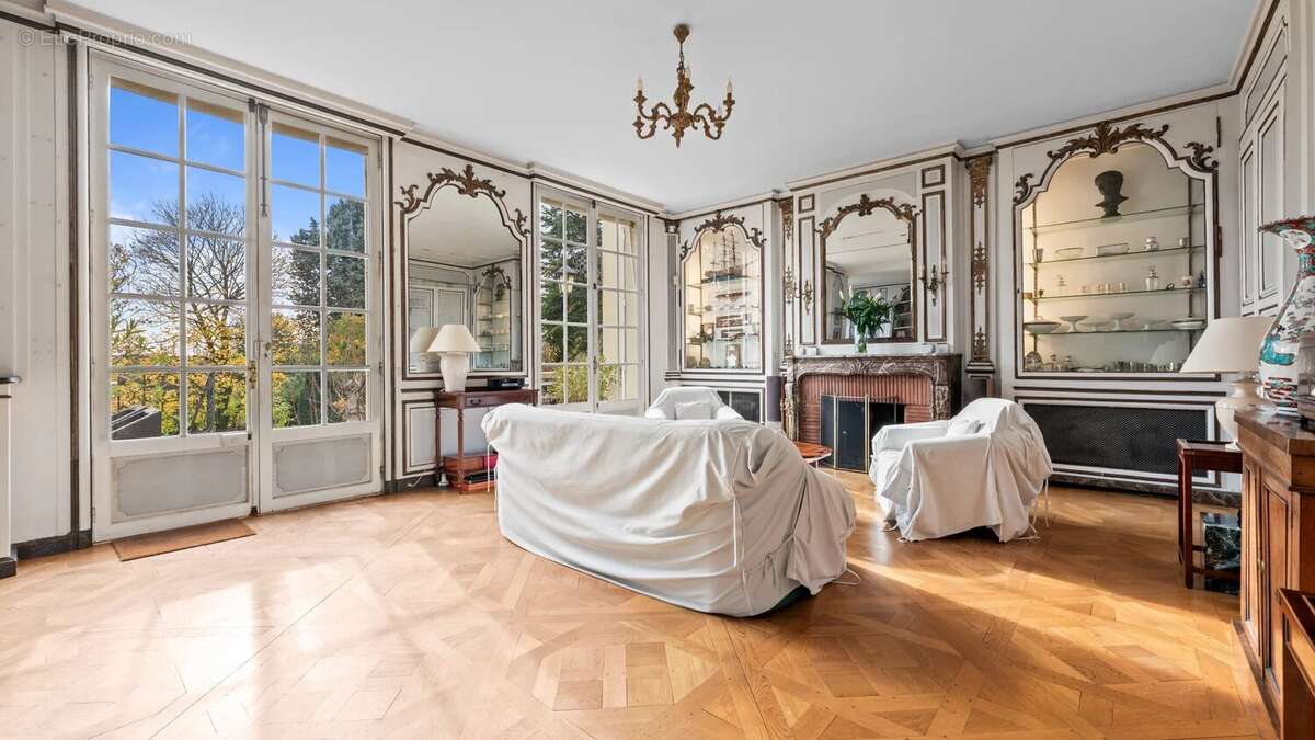 Maison à SAINT-CLOUD