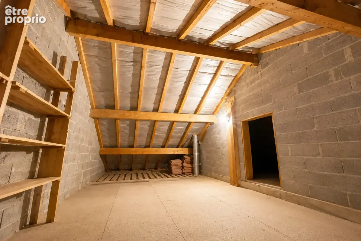 Maison individuelle de plain-pied avec jardin et garage. - photo 12