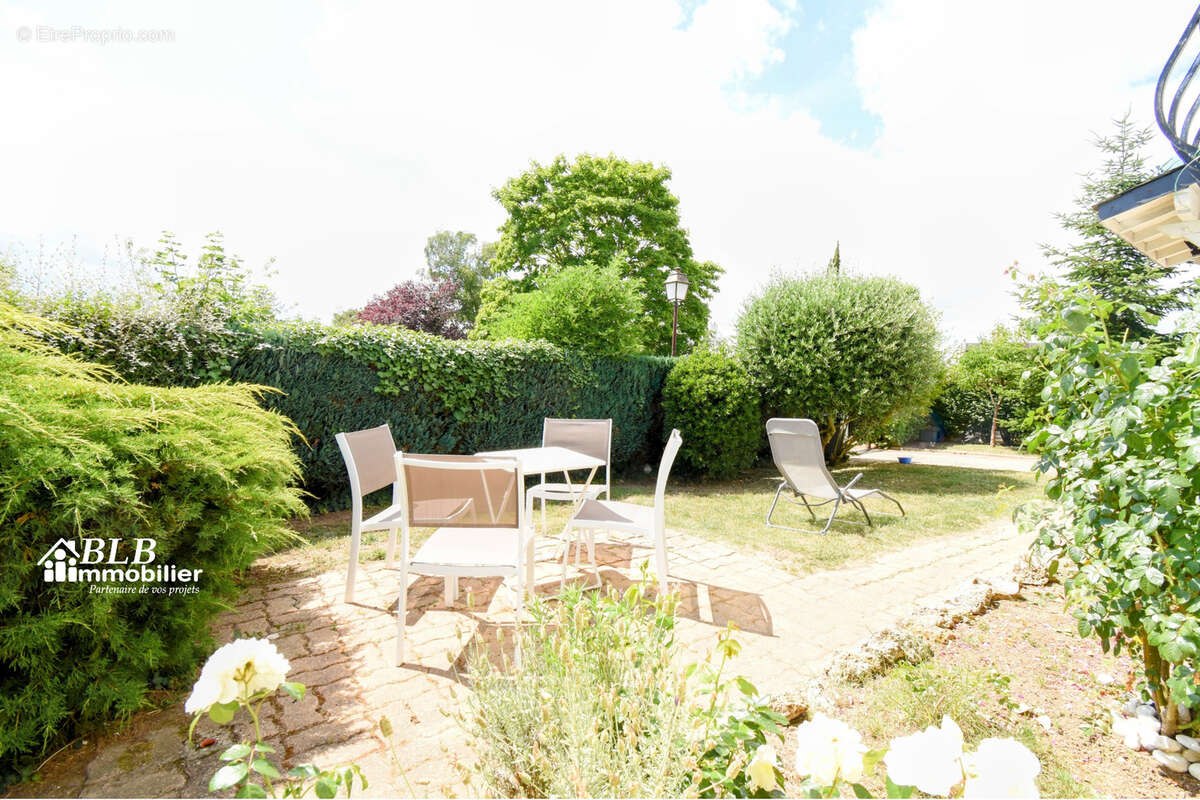 Maison à COIGNIERES