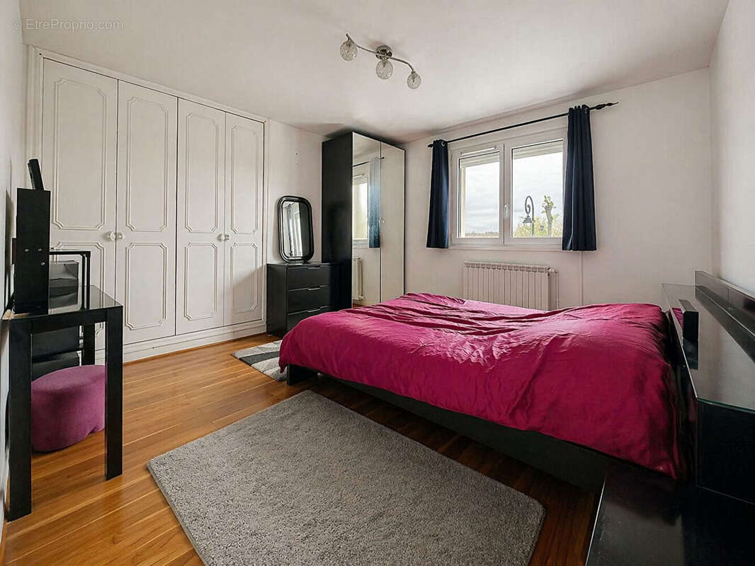 Maison à LE PLESSIS-TREVISE