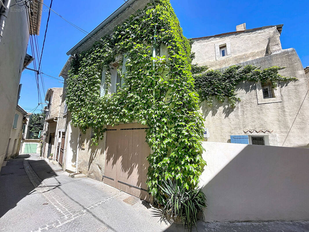 Maison à PERTUIS