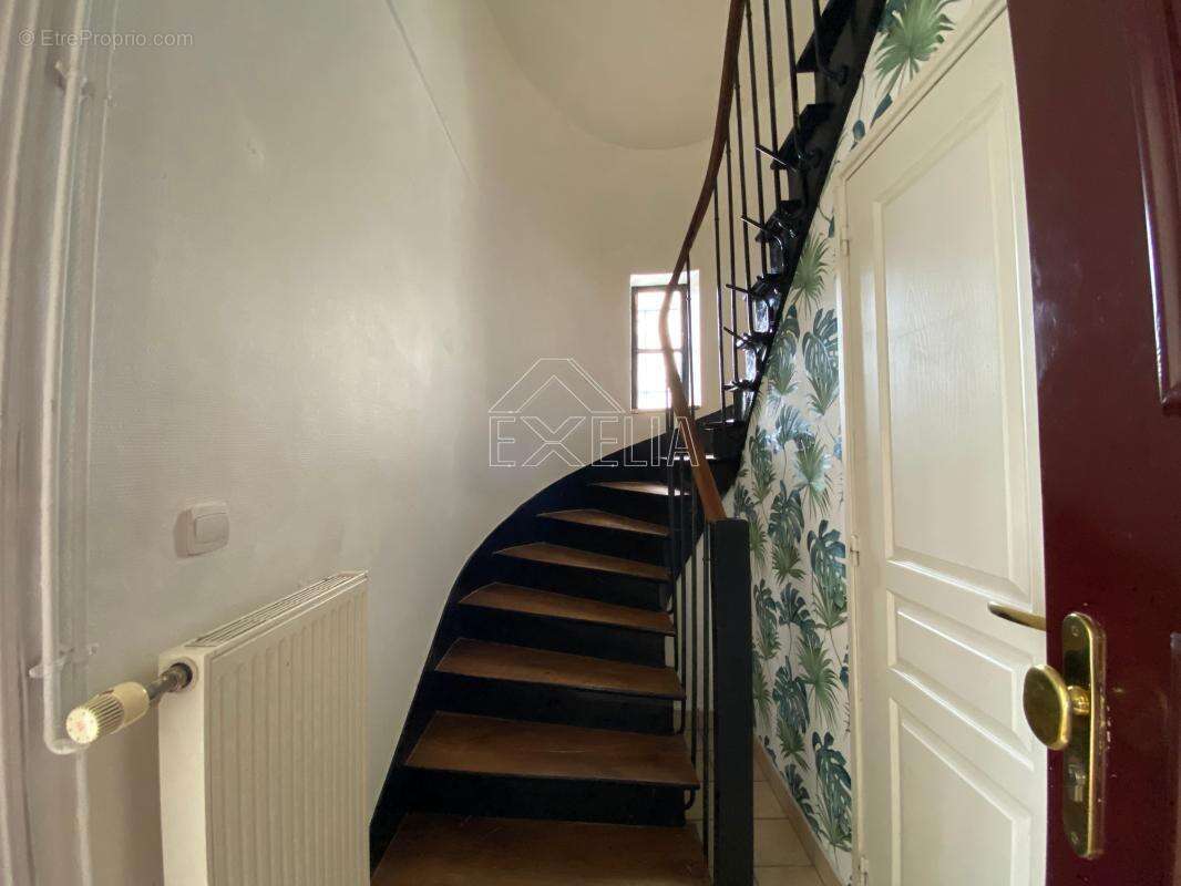 Appartement à ROSNY-SUR-SEINE