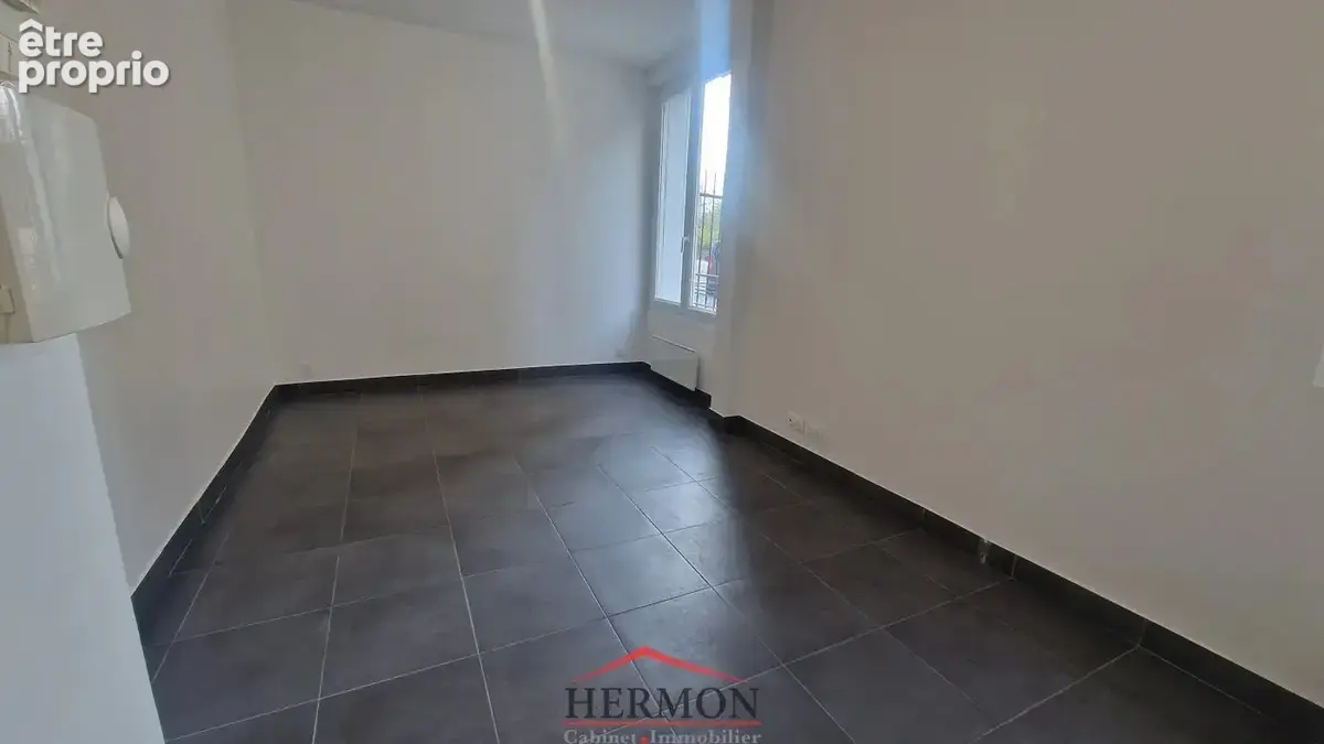 Studio rénové - photo 3