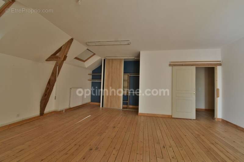 Maison à ARGENTON-SUR-CREUSE