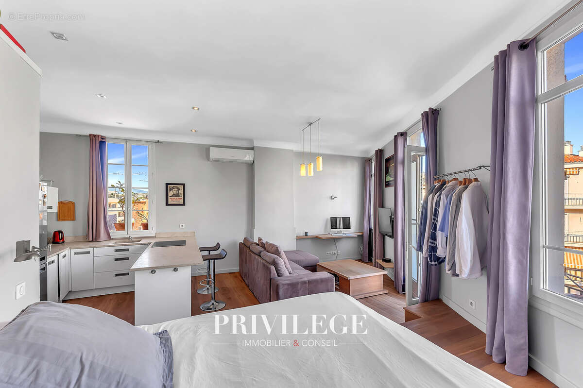 Appartement à CANNES