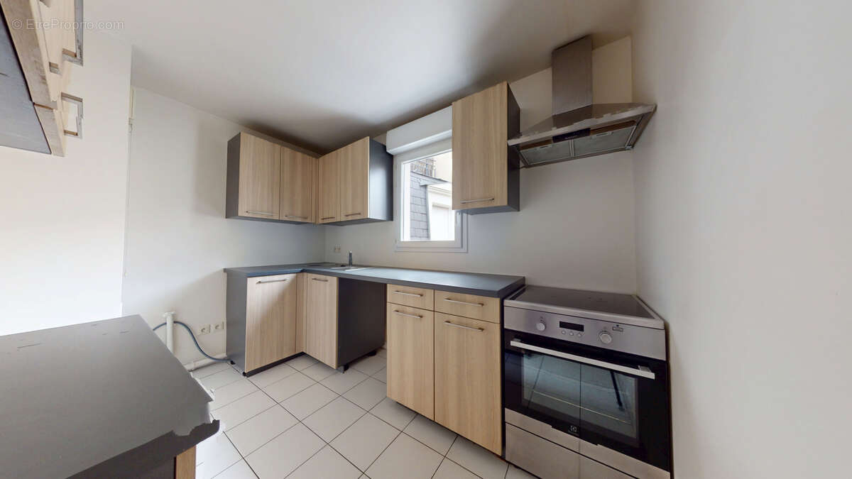 Appartement à SARTROUVILLE