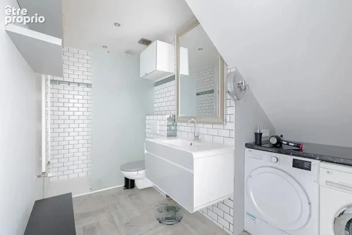 Maison de 4 pièces de 104 m² à Aulnay-sous-Bois - photo 11