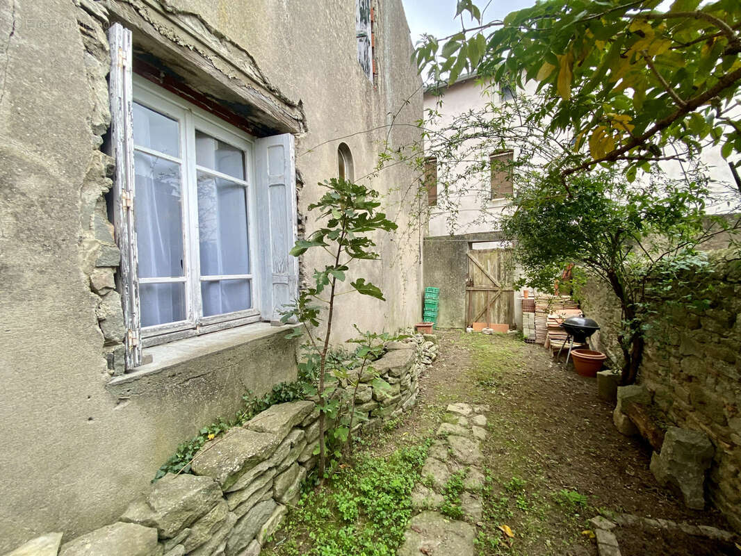 Maison à CONQUES-SUR-ORBIEL