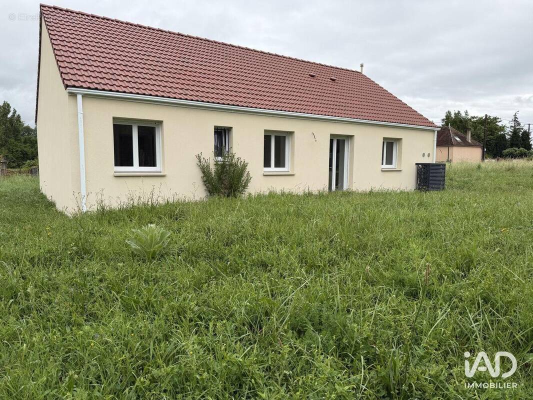 Photo 1 - Maison à VILLUIS