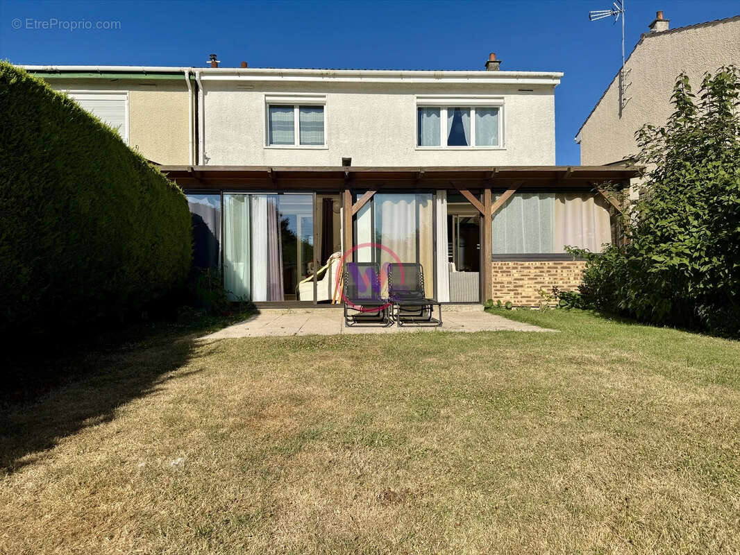 Maison à ACHICOURT