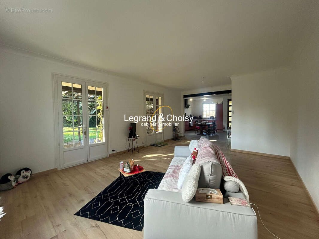 séjour - Maison à FOULAYRONNES