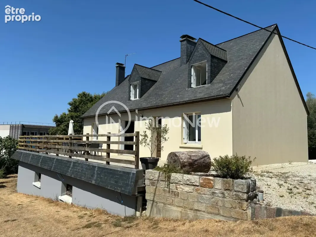 Maison à MORTAIN