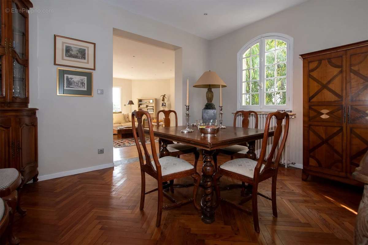 Maison à CAGNES-SUR-MER