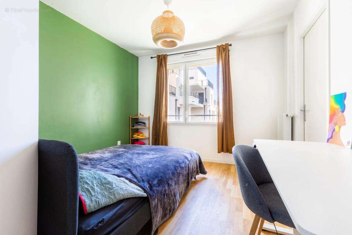 Appartement à COLOMBES