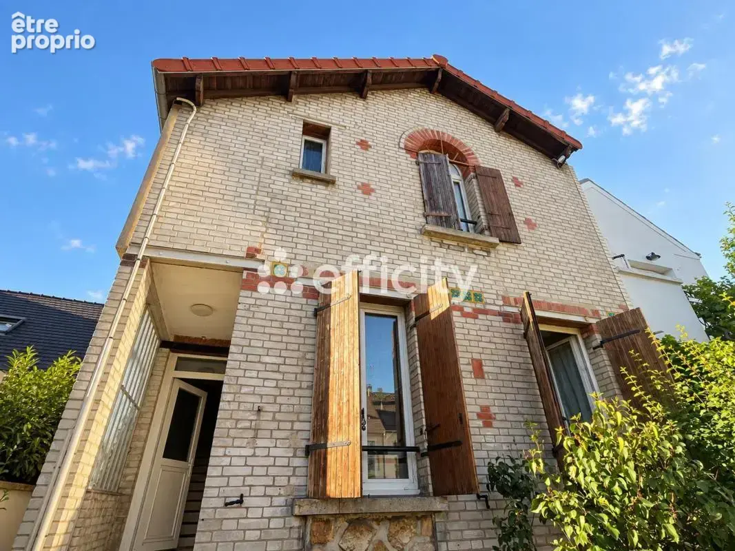 Maison à COLOMBES