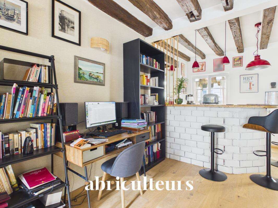 Appartement à PARIS-11E