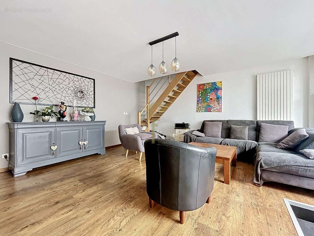 Maison 177 m² à Halluin  - photo 2