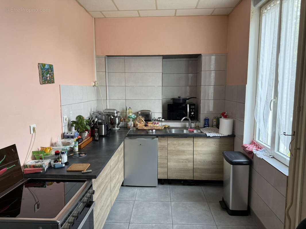 Commerce à MONTBARD