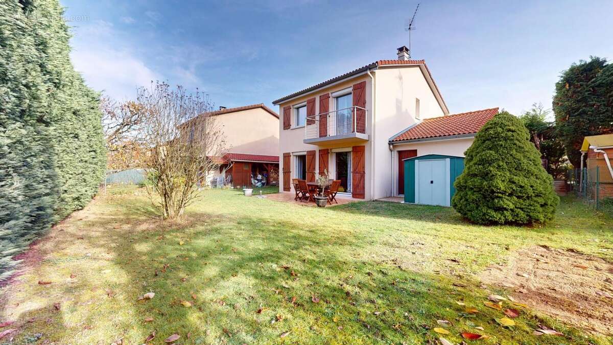 Maison à RILLIEUX-LA-PAPE