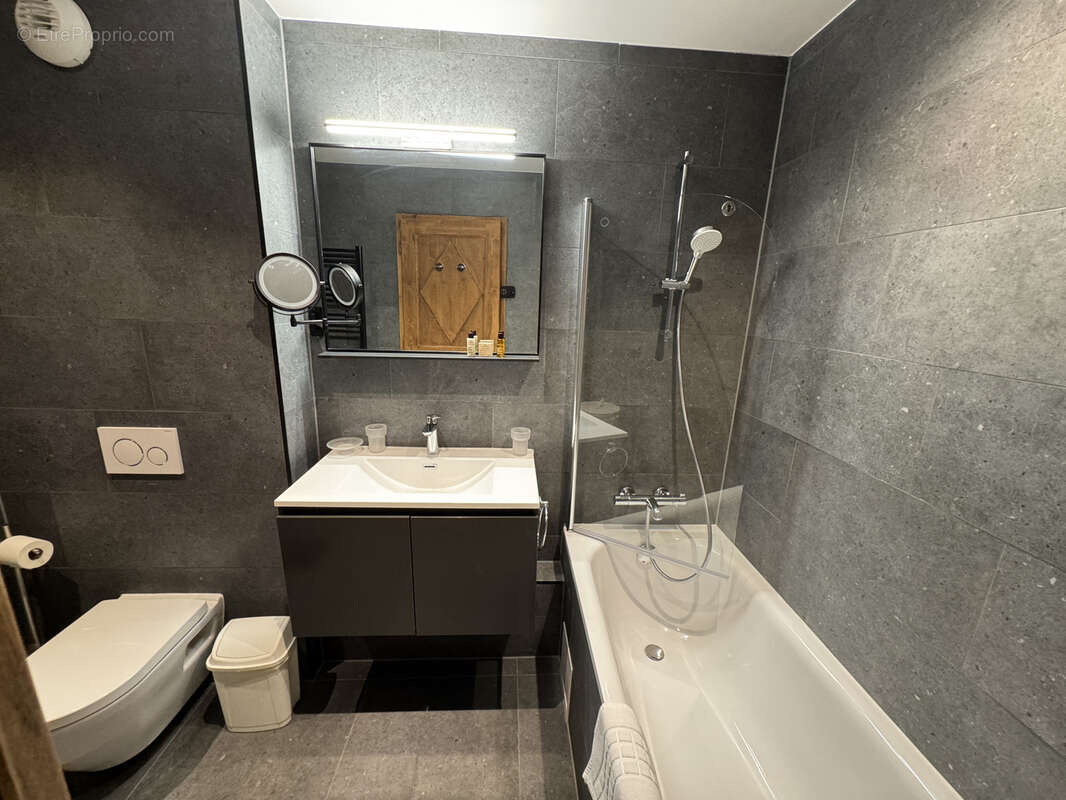 Appartement à MONTVALEZAN