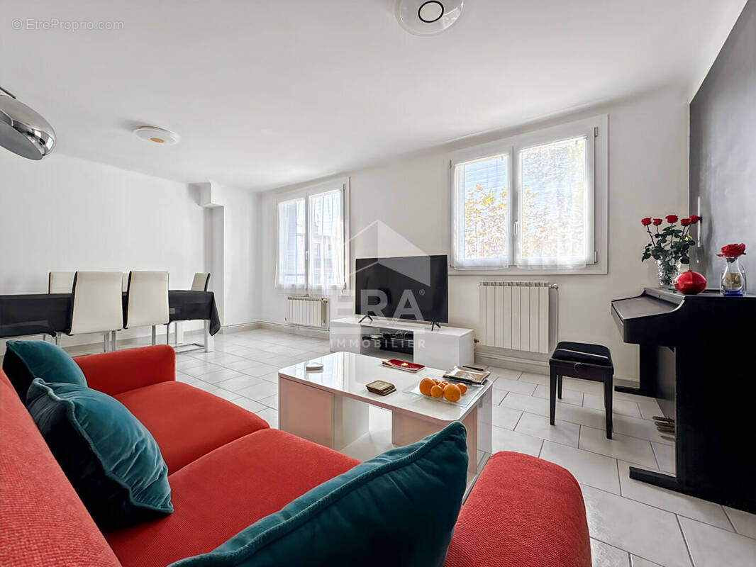 Appartement à MARSEILLE-13E