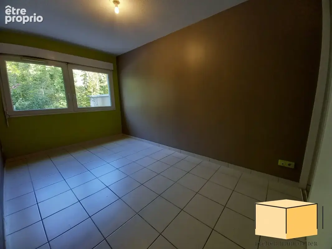 Appartement 3 pièces 70 m² à vendre à Belley (01300) - photo 4