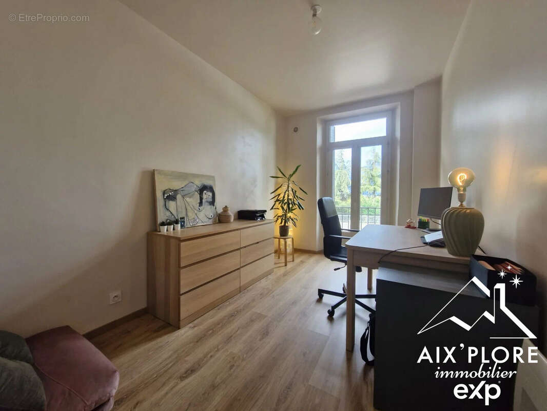 Appartement à AIX-LES-BAINS
