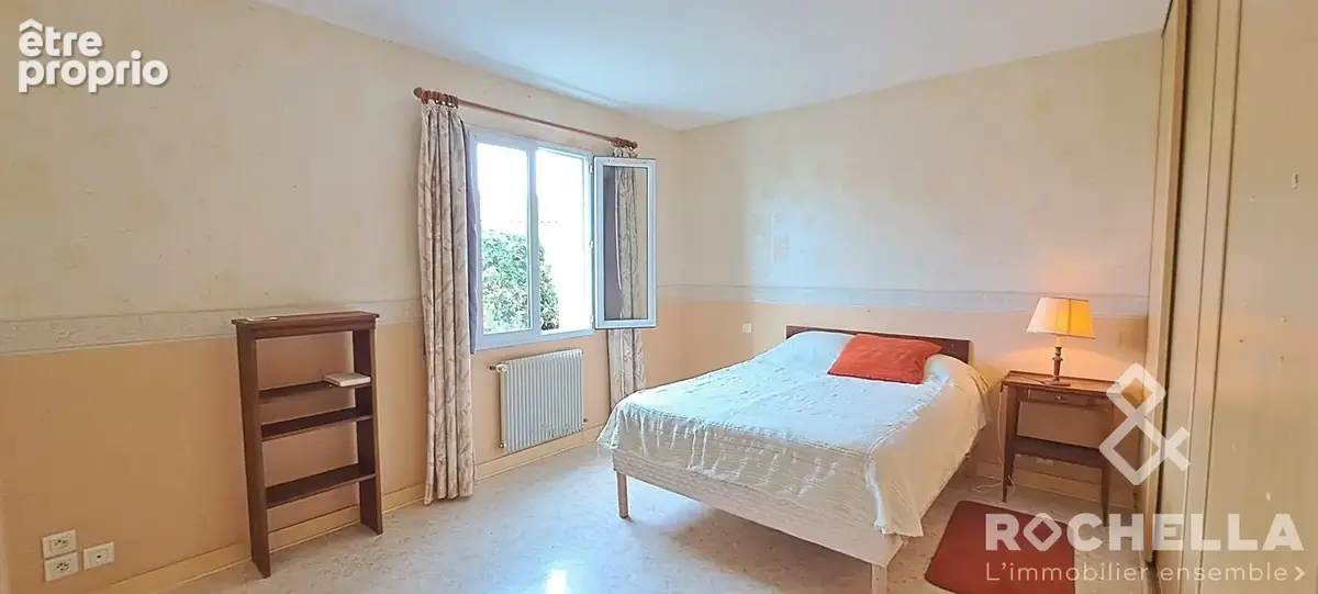 Maison 6 pièces 138 m² à vendre à Tonnay-Charente (17430) - photo 7