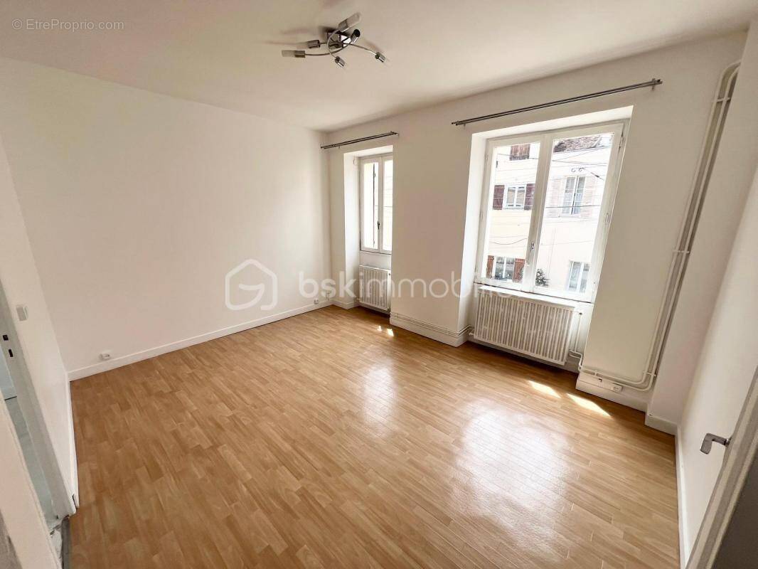 Appartement à COULOMMIERS
