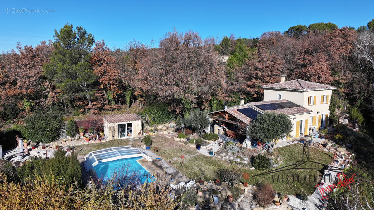 Maison à VAISON-LA-ROMAINE