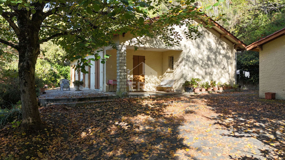 Maison à SAINT-ANTOINE-DE-BREUILH