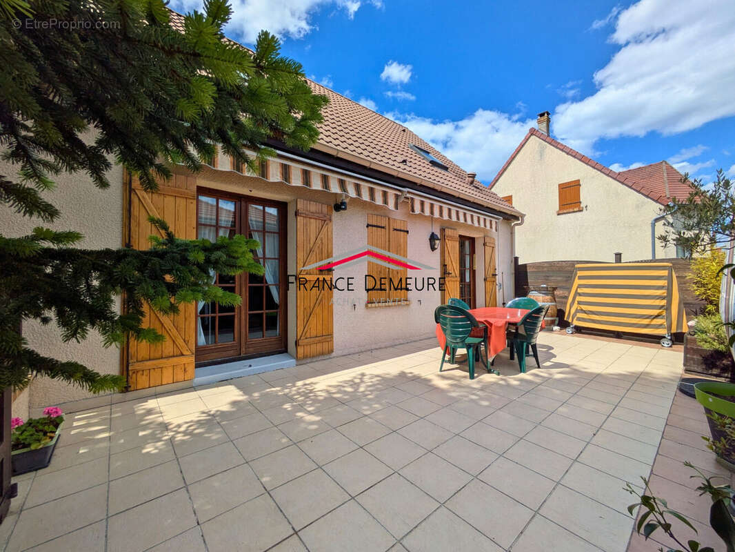 Maison à LE PLESSIS-BOUCHARD