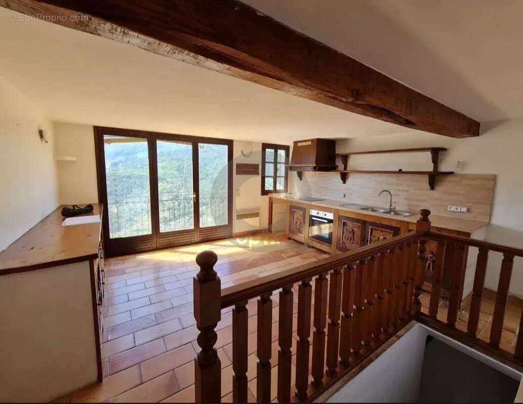 Maison à CASTELLAR