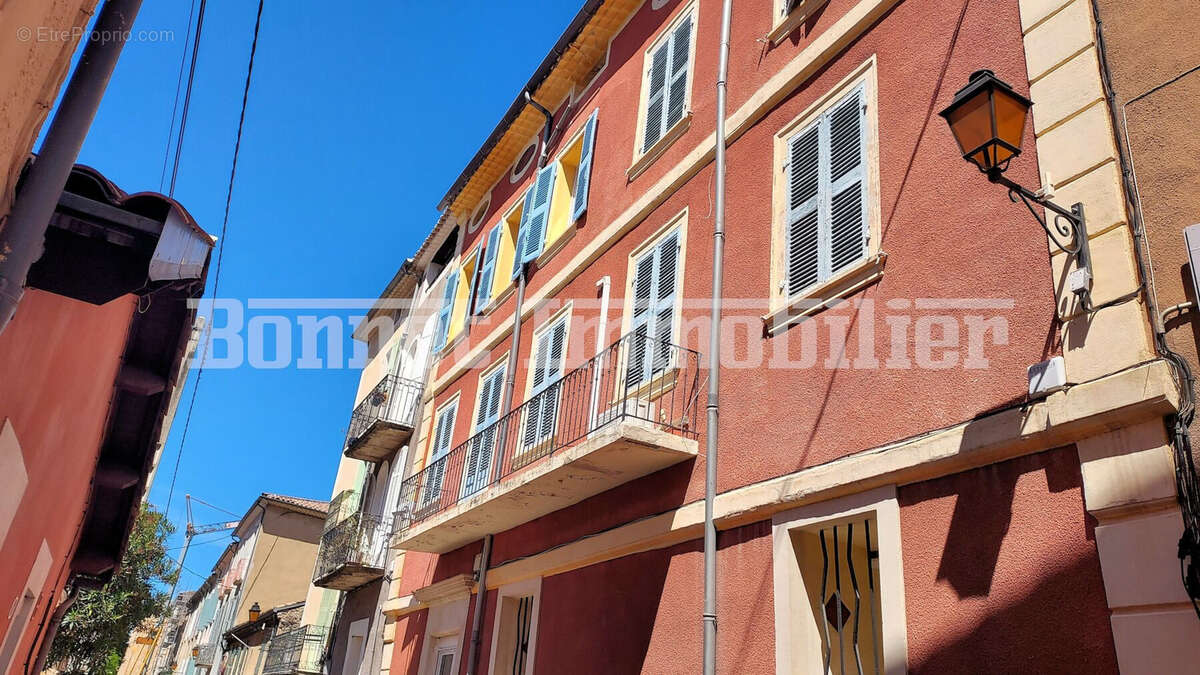 Appartement à NYONS
