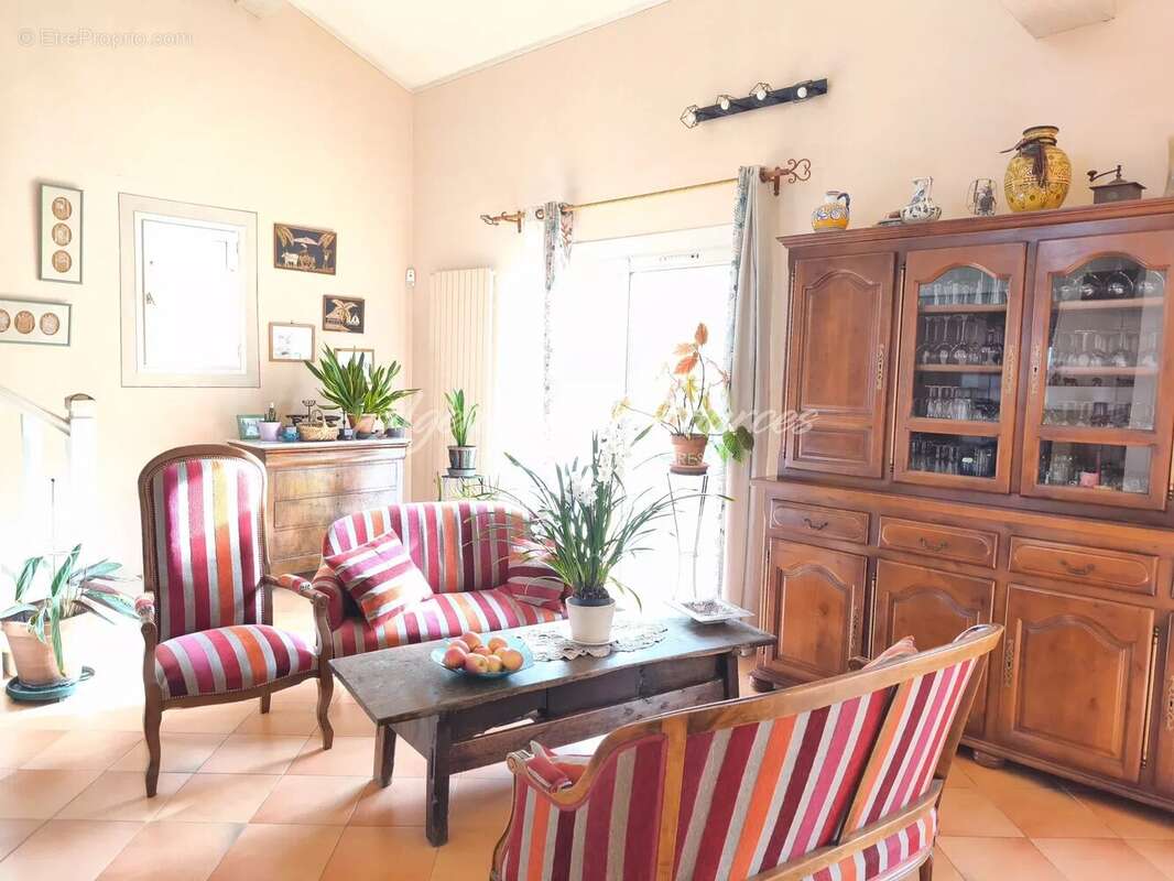 Villa provençale avec piscine à Montmeyan - photo 4