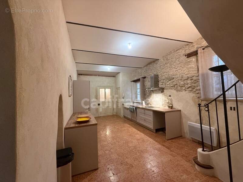 Appartement à BOLLENE