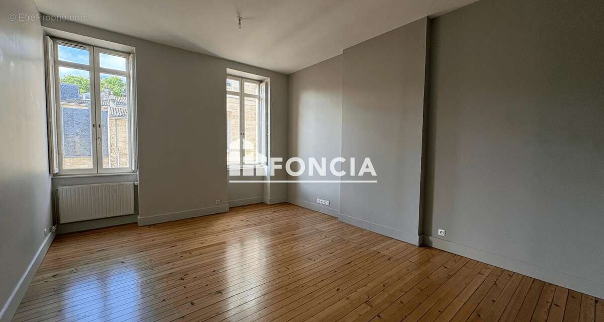 Appartement à BORDEAUX