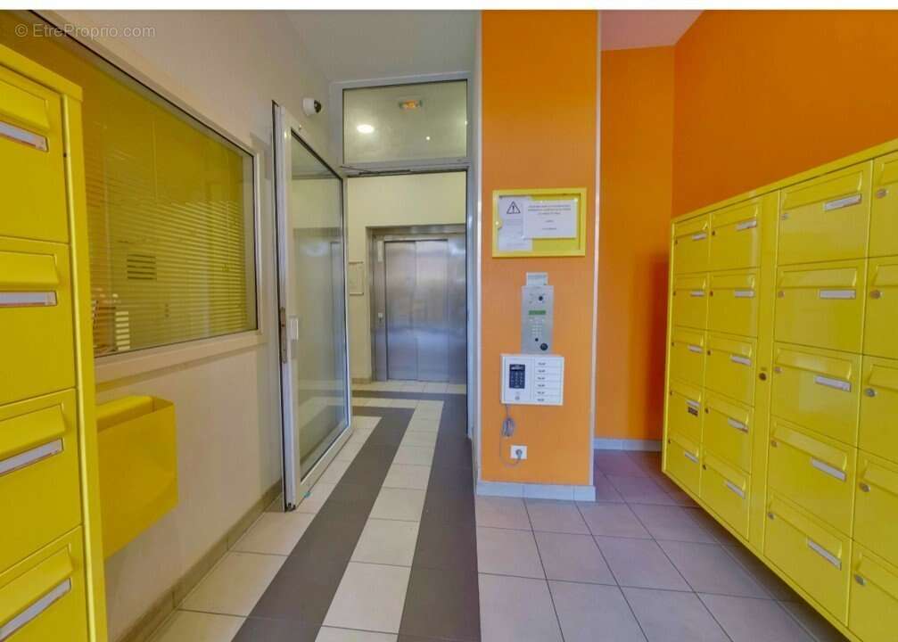 INVESTISSEMENT LOCATIF  NICE  Résidence étudiante Les Estudines  Nice Baie des Anges  6,04 % de rentabilité - photo 8