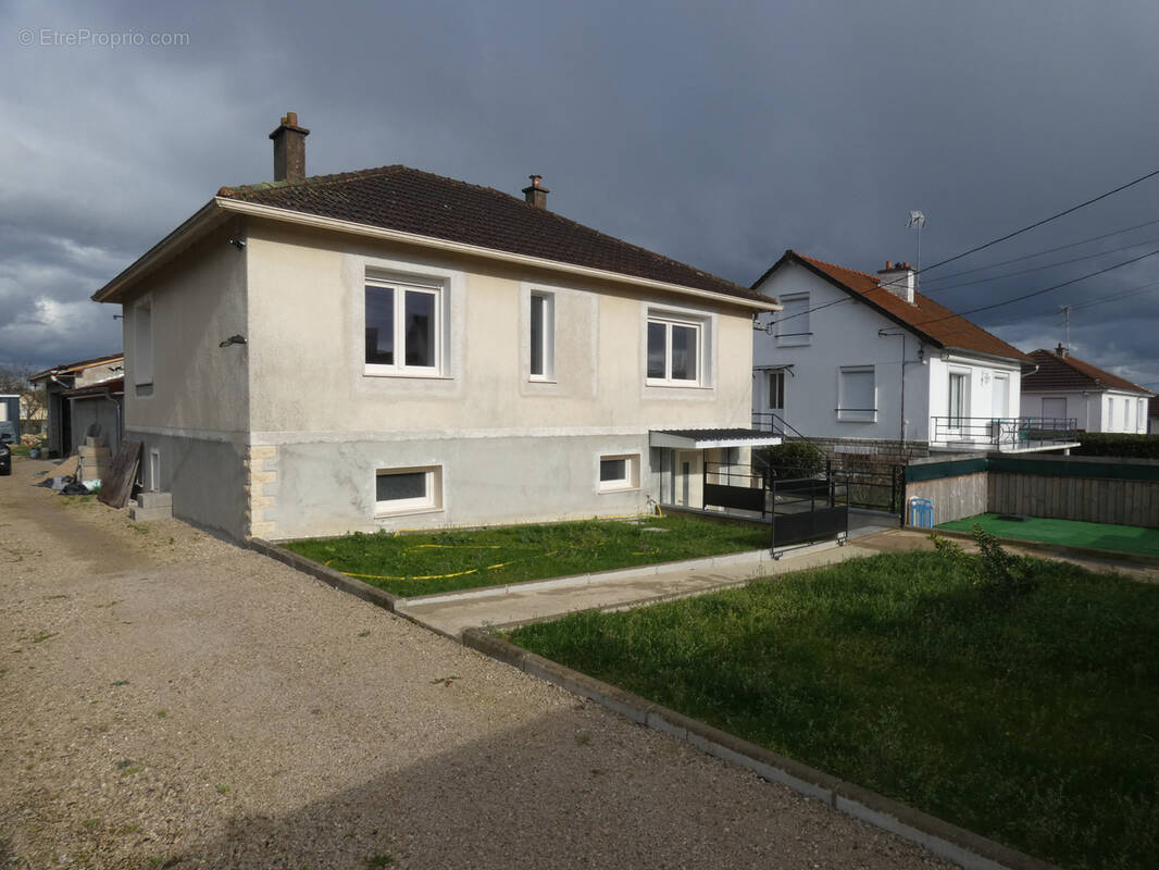 Maison à SAINT-FLORENTIN
