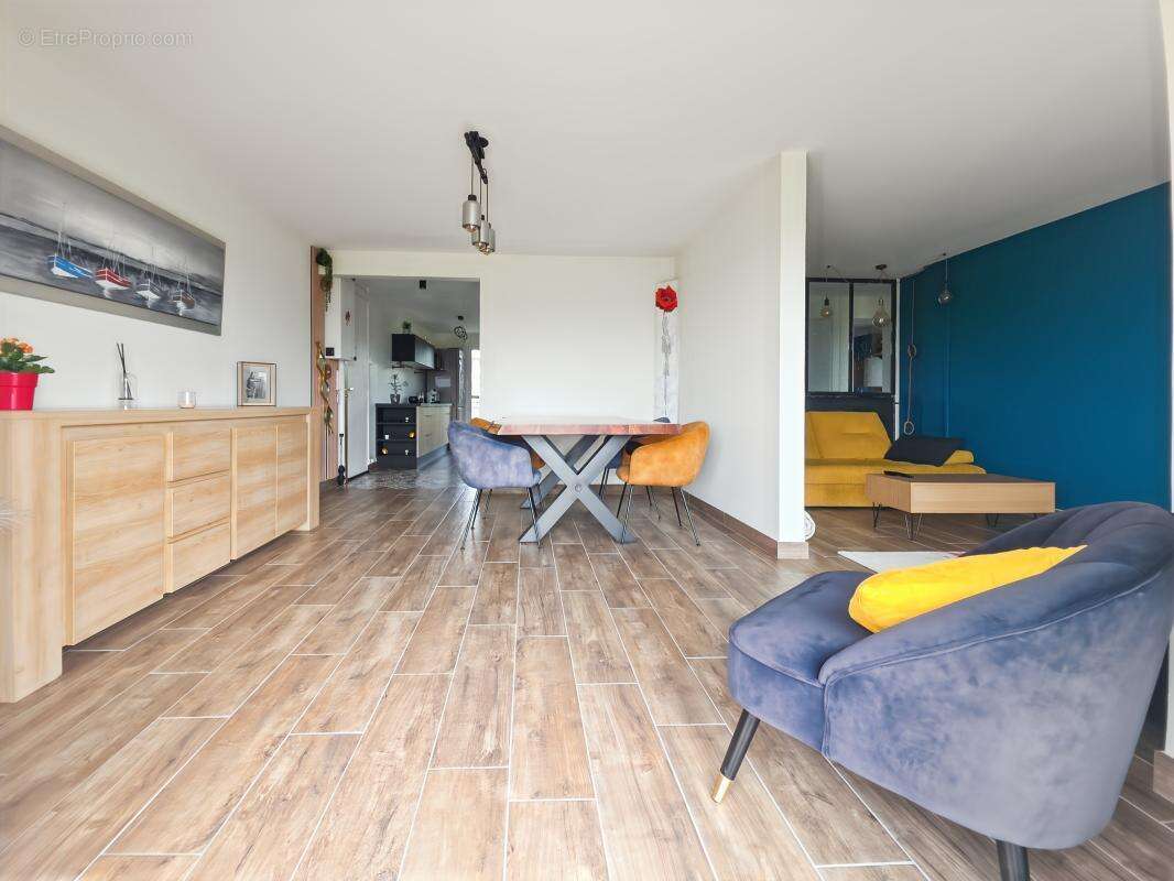 Appartement à SAINTE-FOY-LES-LYON