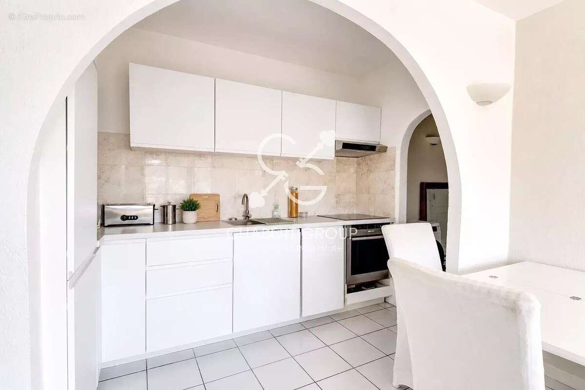 Exclusivité - villefranche-sur-mer - appartement - 3 pièces - 47 m² - splendide vue mer - meublé - photo 3