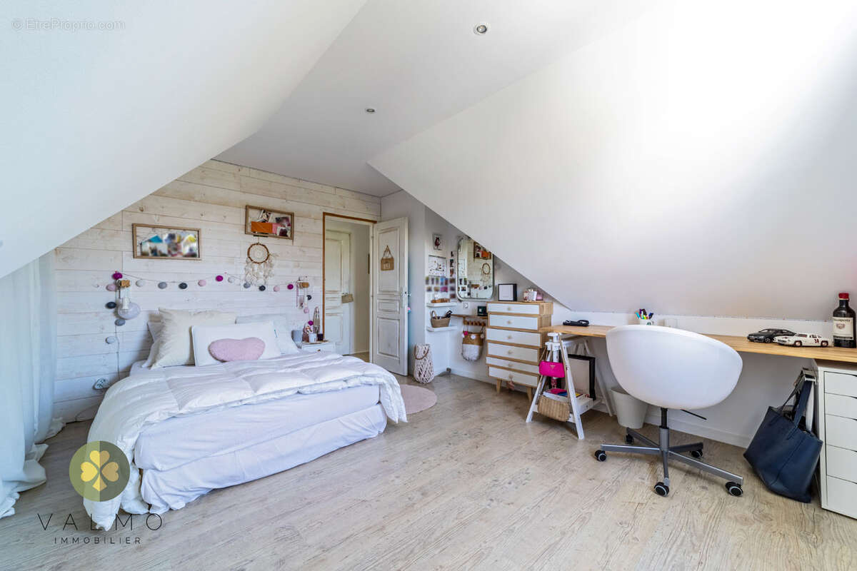 Maison individuelle 'coup de coeur' avec piscine en centre village - photo 21