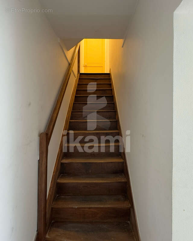 Appartement à NEUVY-SUR-BARANGEON
